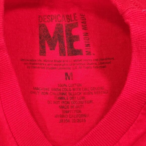 🧡Despicable Me Red Minion Tshirt Medium - Picture 8 of 8